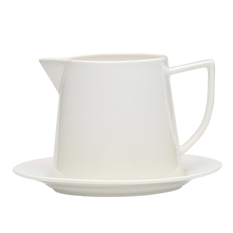 Wheel and Barrow Gravy Jug & Sauver 600Ml White | Condiments